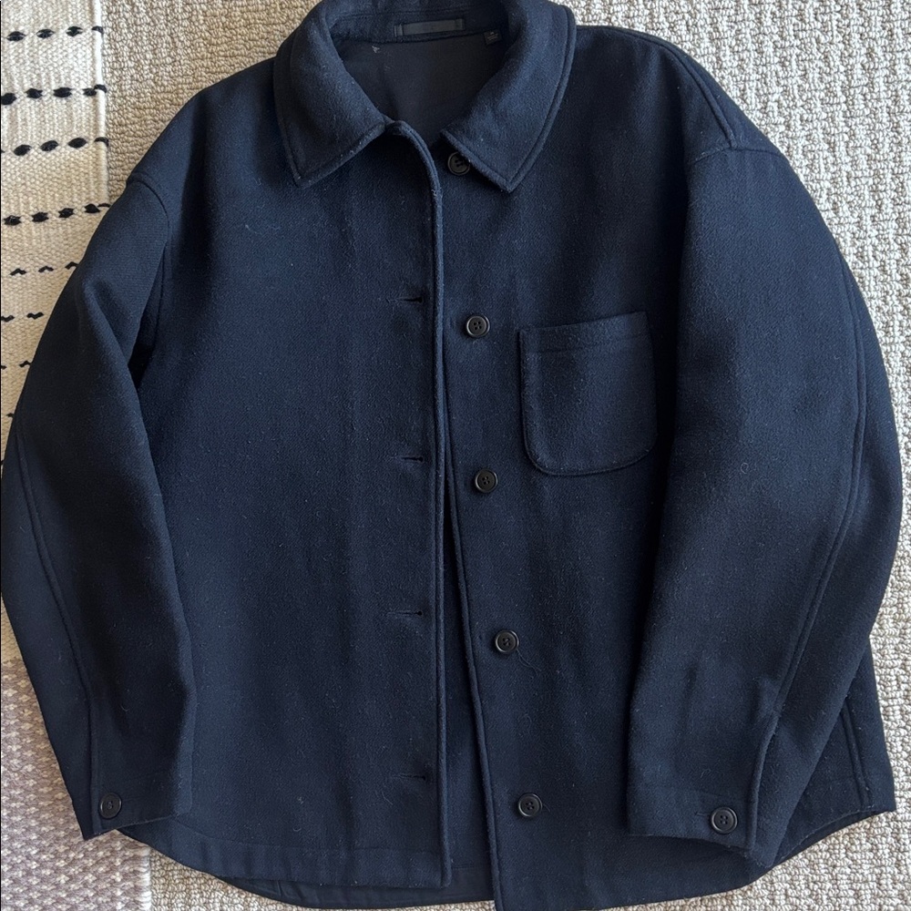 Cozy Uniglo Shacket Black Button-Up Jacket